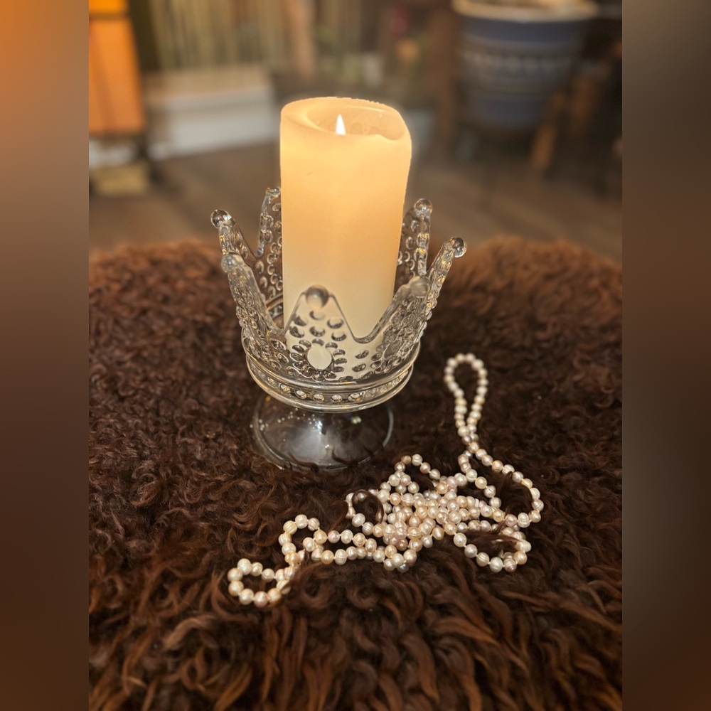 👑 Crown Glass Candle Holder • Vintage-Inspired Queen Decor • Jewelry Display 🕯️